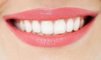 Cách nhìn tướng răng của một người để biết chuẩn xác số mạng giàu có hay bần hàn