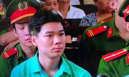 Vụ chạy thận 9 người chết: Không thay đổi tội danh với BS Hoàng Công Lương