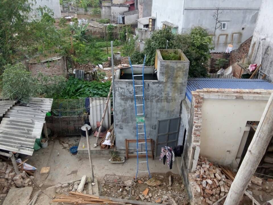 Nghi án đổ thuốc sâu vào bể nước sinh hoạt nhà hàng xóm vì mâu thuẫn Nghi án đổ thuốc sâu vào bể nước sinh hoạt nhà hàng xóm vì mâu thuẫn