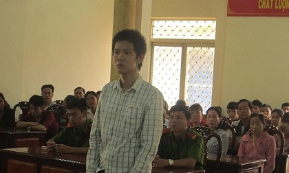 Thanh niên giết chủ nợ vì bị đòi tiền