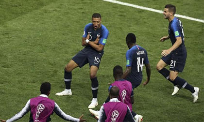 Chung kết World Cup, Pháp - Croatia: Cơn mưa 6 bàn, đăng quang xứng đáng