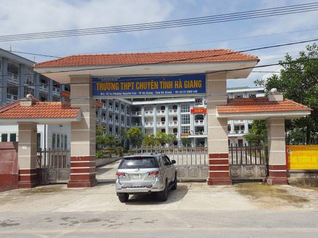 Không ít thí sinh ở Hà Giang được nâng tới... 20 điểm - 1