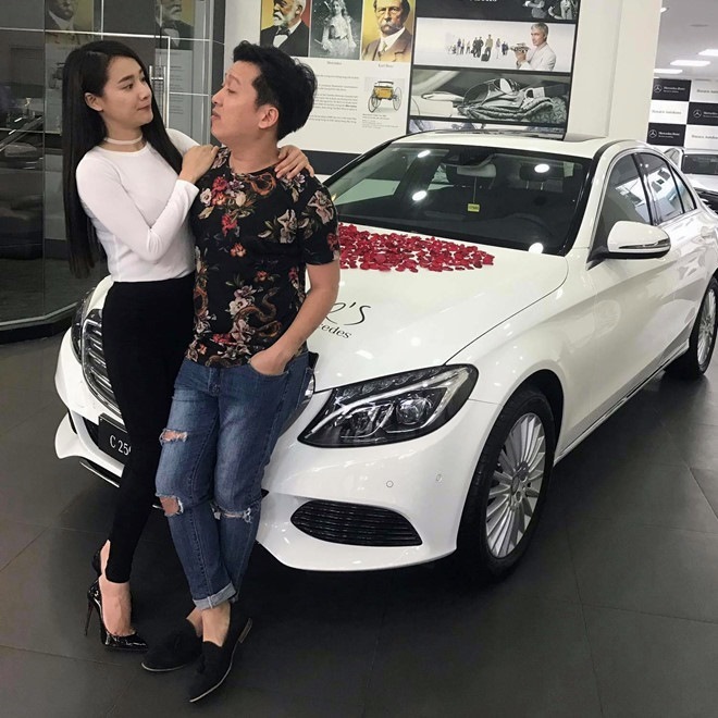 Chiêm ngưỡng dàn siêu xe bạc tỷ đại gia dâng tặng mỹ nhân Việt - 6