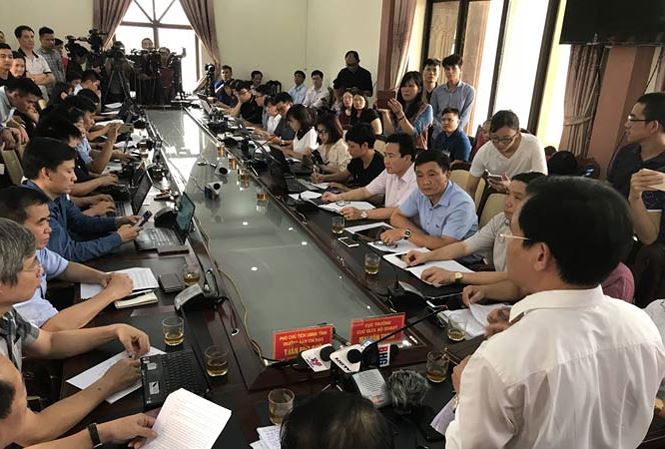 Vụ nâng điểm ở Hà Giang: Những câu hỏi khó cần lời giải - 1
