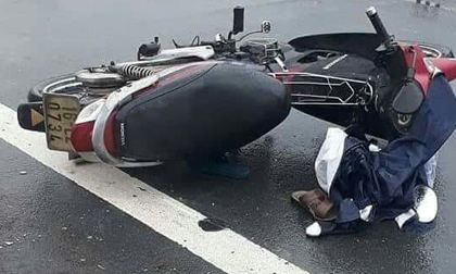 Hai nam thanh niên thương vong trên QL10 nghi án mạng