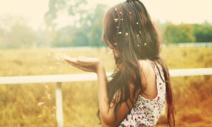 Những nàng hoàng đạo 'gừng càng già càng cay', khiến đàn ông say như điếu đổ