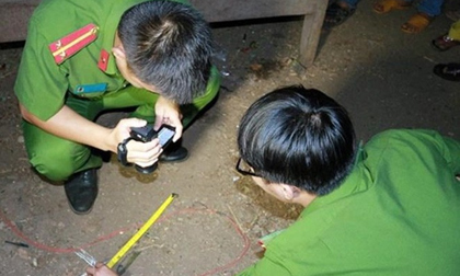 Hai anh trai phát hiện em tử vong bất thường cạnh bờ suối, nghi bị sát hại