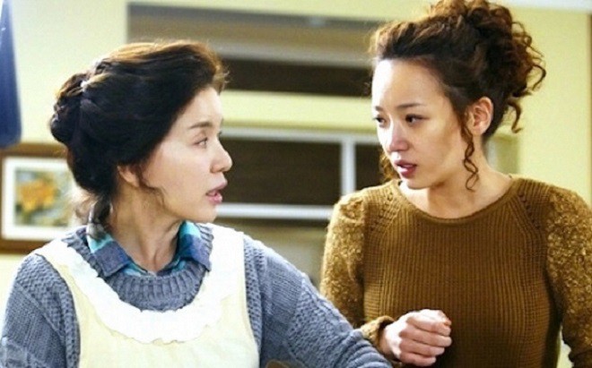 choang voi pha dien kich kech com cua me chong moi lan cai va voi con dau hinh anh 1
