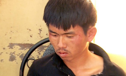 Nam thanh niên dùng dao chặt dừa chém xối xả chủ quán rồi cướp vòng vàng và xe máy