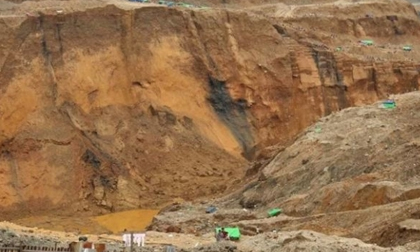 27 người nghi mất mạng trong vụ sạt lở mỏ khai thác đá quý