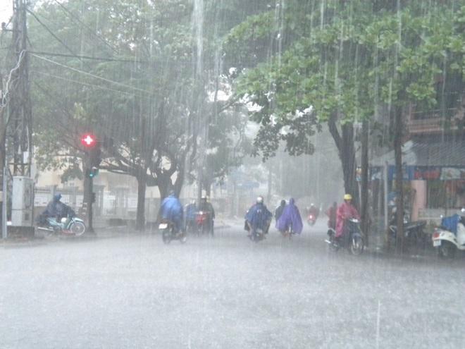tin moi thoi tiet 28/7: cuoi tuan mien bac mua lon tiep dien, de phong to loc - 1