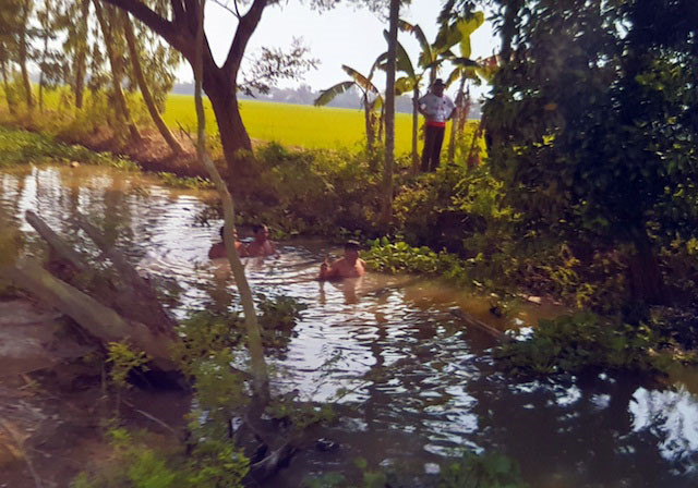 De nghi truy to thieu nu 15 tuoi giet ban nhau, cuop xe may hinh anh 1