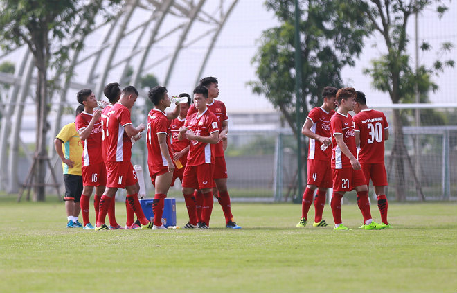 HLV Park Hang Seo chốt SAO U23 VN dự ASIAD: Tiết lộ 3 tiêu chí quan trọng - 7