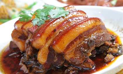 Bánh trứng kiến, nằm khâu - đặc sản 'chưa ăn chưa biết Cao Bằng'