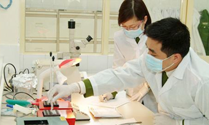 Chuyện kể từ phòng xét nghiệm ADN: Tình người phía sau những bi kịch