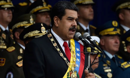 TT Venezuela thoát chết trong vụ ám sát bằng chất nổ tại lễ duyệt binh