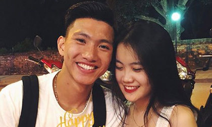 Văn Hậu U23 lập siêu phẩm, bạn gái xinh như hot girl bị săn lùng