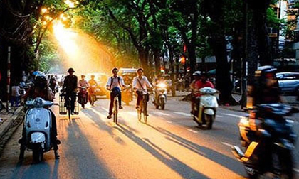Tin mới thời tiết 6/8: Hà Nội trời hửng nắng, TP.HCM mưa dông từ chiều đến đêm