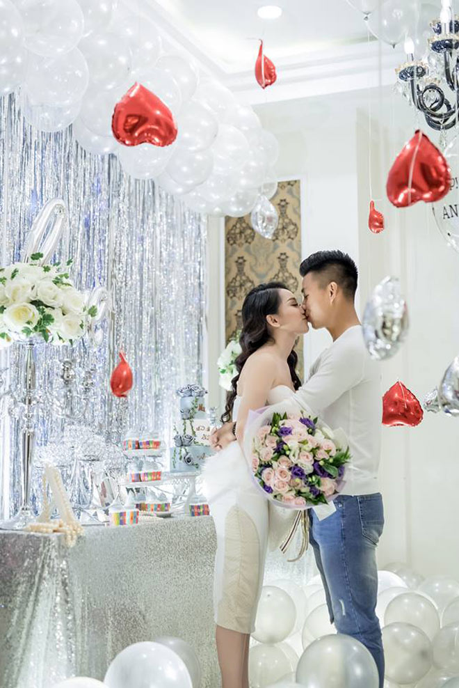 Bạn gái Văn Thanh U23: 