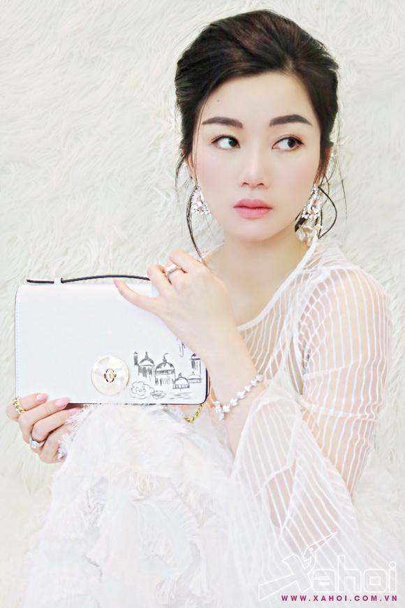 angel-pham-108-6-xahoi.com.vn-w580-h870