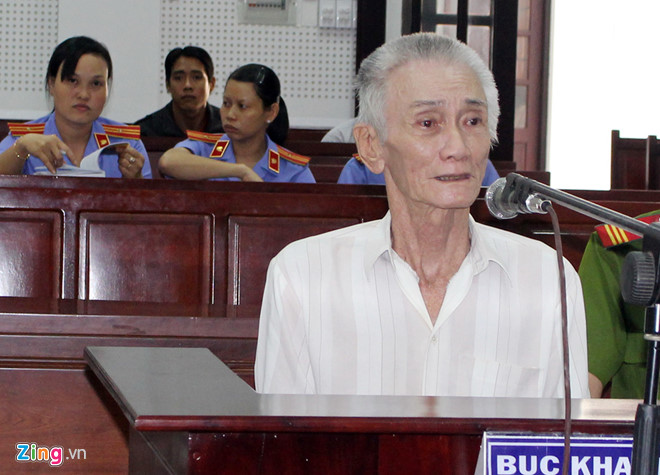 Tu hinh lao ong giet hai me con cu ba 81 tuoi hinh anh 1