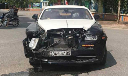 Người điều khiển Rolls-Royce trên 20 tỷ “biển khủng” bị tai nạn là ai?
