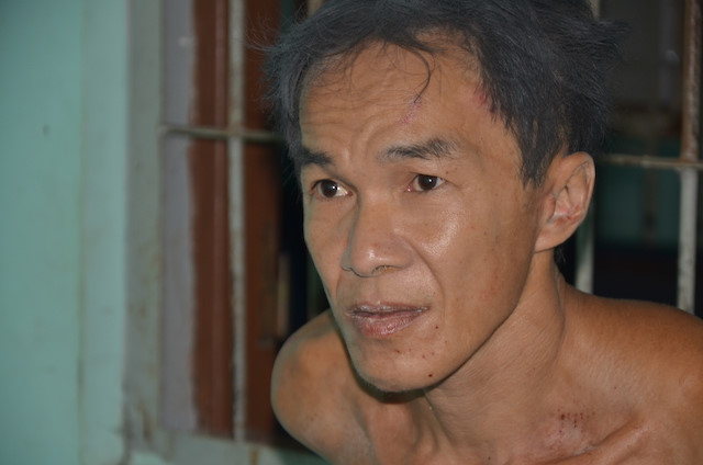 Nghi pham giet nguoi phan xac o Sa Dec duoc dua di chua benh tam than hinh anh 1
