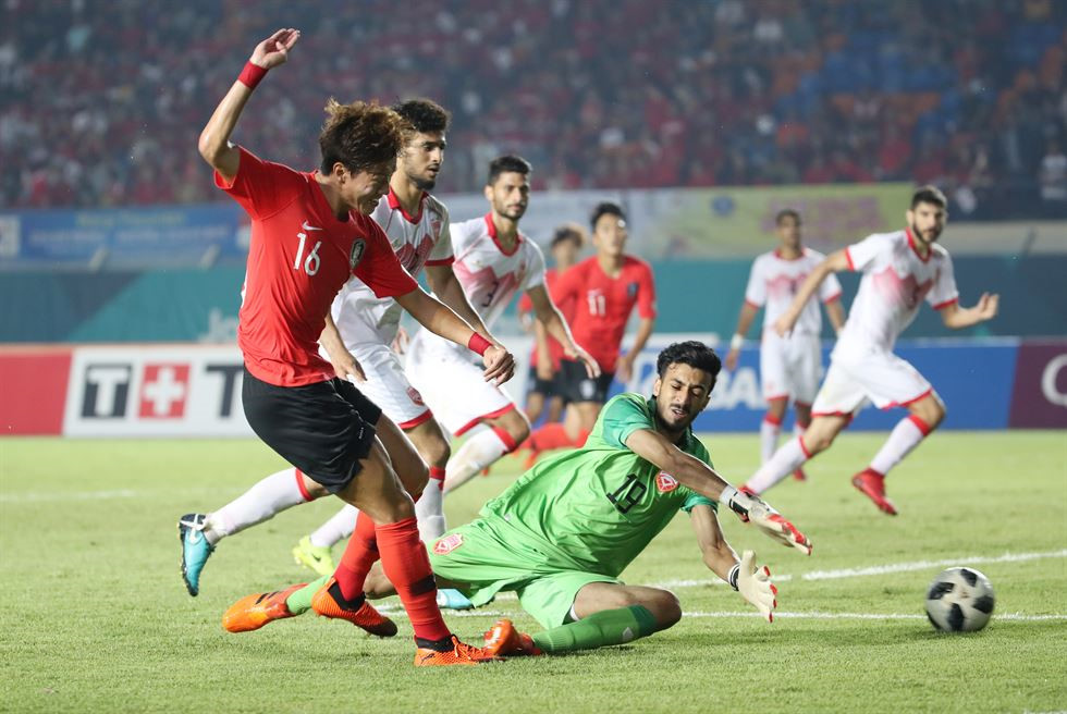 Olympic Viet Nam vs Olympic Nepal: Menh lenh phai thang hinh anh 1