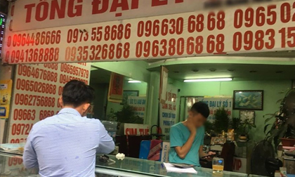 SIM đẹp 11 số 'sốt xình xịch' tăng giá gấp chục lần trước thời điểm rút gọn