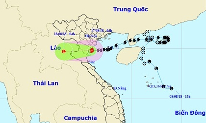 Tâm bão số 4 đổ bộ Thanh Hoá, vịnh Bắc Bộ sóng biển cao 2 - 4 mét