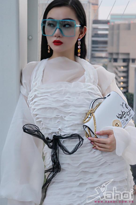 angel-pham-208-10-xahoi.com.vn-w580-h870