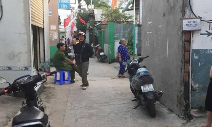 2 “hiệp sĩ” bị trộm đâm gục trong hẻm cụt