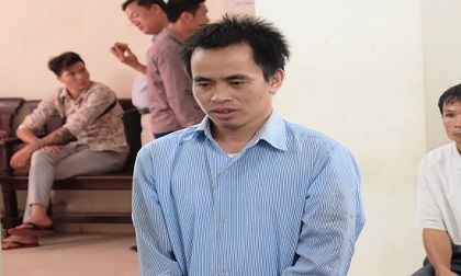 Vì câu chửi tục khi chơi cờ, gã bán thịt đâm chết người bán rau
