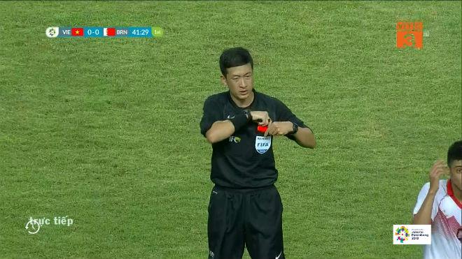 trieu fan nu san lung trong tai trung quoc dep nhu tai tu trong tran gap u23 bahrain - 1