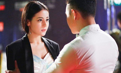 Chồng lén 'giăng câu', gái quán ôm bầu đến tận nhà bắt vạ