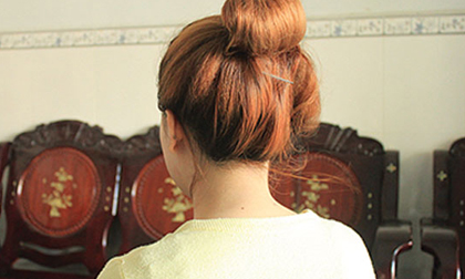 Cha mỏi mòn tìm công lý cho con gái nghi bị xâm hại