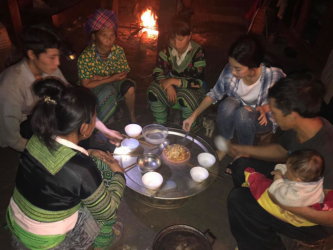 Cuộc sống của Đỗ Mỹ Linh thay đổi ra sao sau 2 năm đăng quang hoa hậu? Cuộc sống của Đỗ Mỹ Linh thay đổi ra sao sau 2 năm đăng quang hoa hậu?