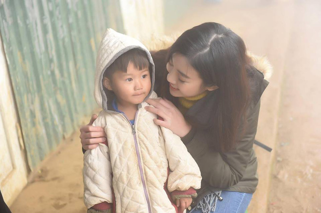 Cuộc sống của Đỗ Mỹ Linh thay đổi ra sao sau 2 năm đăng quang hoa hậu? Cuộc sống của Đỗ Mỹ Linh thay đổi ra sao sau 2 năm đăng quang hoa hậu?