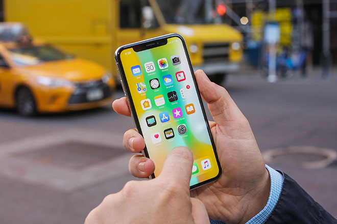 Những smartphone 1.000 USD trên thị trường, bạn chọn máy nào? - 2