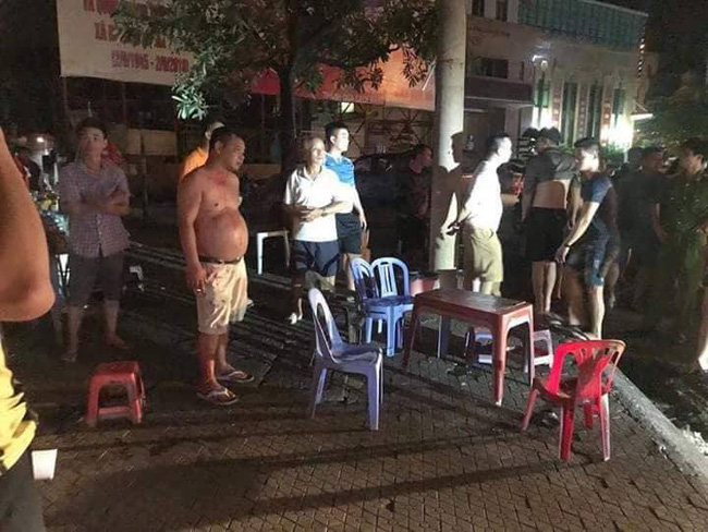 Hải Dương: Can đánh nhau, một người bị đâm chết oan uổng - Ảnh 2. Hải Dương: Can đánh nhau, một người bị đâm chết oan uổng - Ảnh 2.