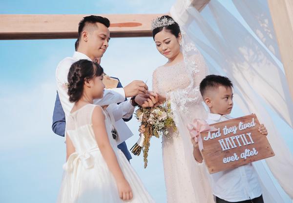 sieu dam cuoi gay choang tai viet nam: to chuc linh dinh 15 ngay, hoi mon hang chuc ty - 1