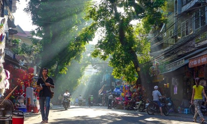 Dự báo thời tiết 6/9: Hà Nội nóng 36 độ trước khi mưa lạnh