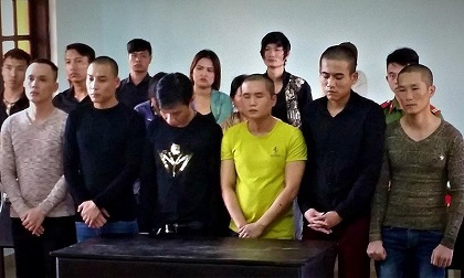 Đòi tiền bảo kê, nhóm thanh niên lãnh 148 tháng tù