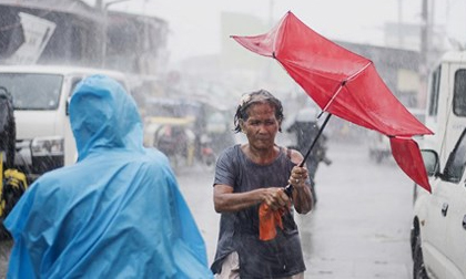 Ít nhất 13 người chết vì siêu bão Mangkhut