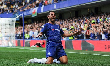 Hazard lập hat-trick, Chelsea leo lên đỉnh bảng