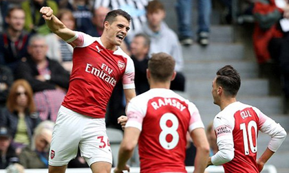 Xhaka và Ozil tỏa sáng, Arsenal thắng trận thứ 3 liên tiếp