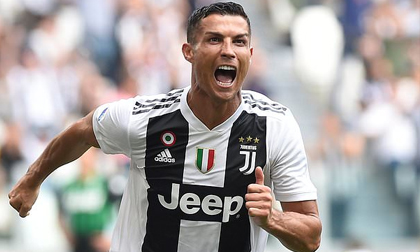 Juventus - Sassuolo: Ronaldo gầm thét, tưng bừng mở đại tiệc