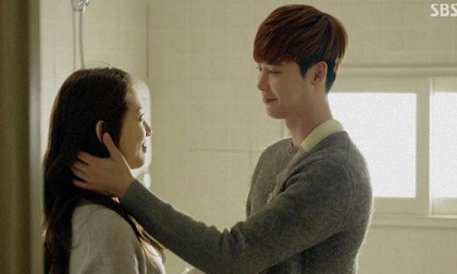 Bị vô sinh vẫn được chồng yêu chiều hết mực, vợ bàng hoàng trước sự thật về đứa con nuôi