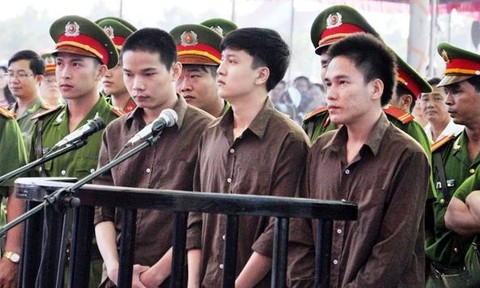 vu tham sat 6 nguoi o binh phuoc: thi hanh an tu tu vu van tien hinh anh 1