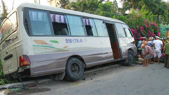 Vụ 2 con bị tông chết, mẹ cầu cứu Hoài Linh: Đề nghị truy tố 2 tội danh! - Ảnh 3.